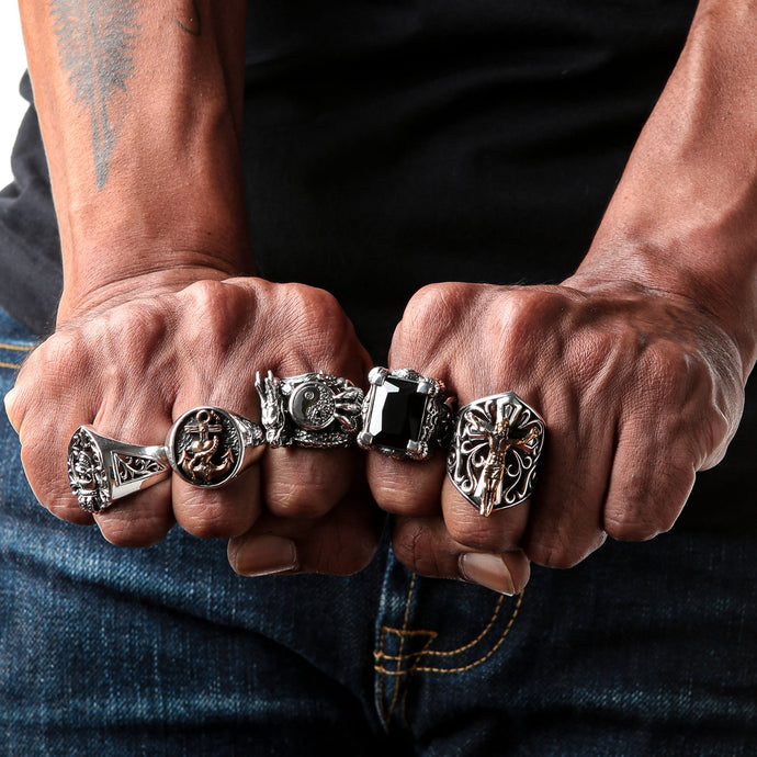 Ezüst férfi gyűrű… Miből készülnek valójában?
